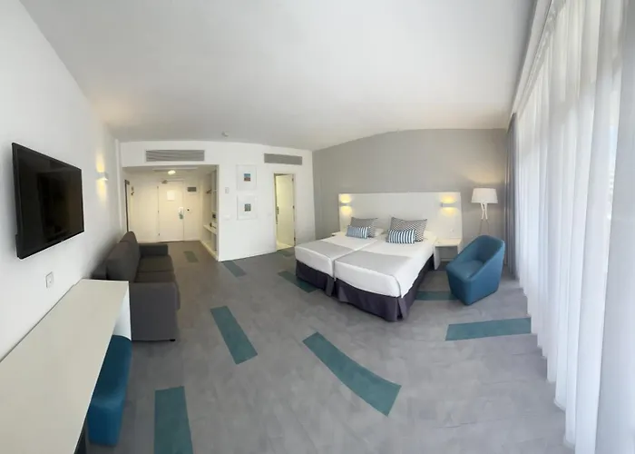 Complejo Bluesea Puerto Resort Compuesto Por Hotel Canarife Y Bonanza Palace